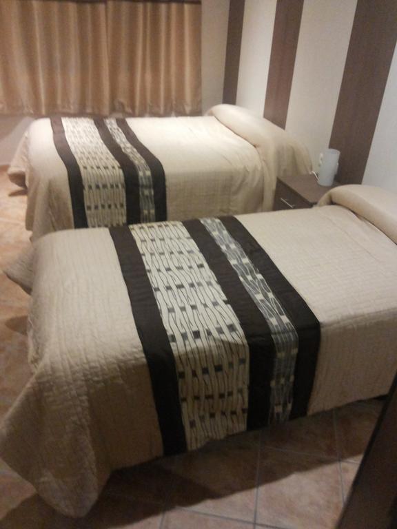 Hostal El Duende Blanco Sierra Nevada Phòng bức ảnh